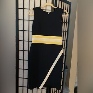 Tommy Hilfiger size 4 navy dress with yellow and white trim